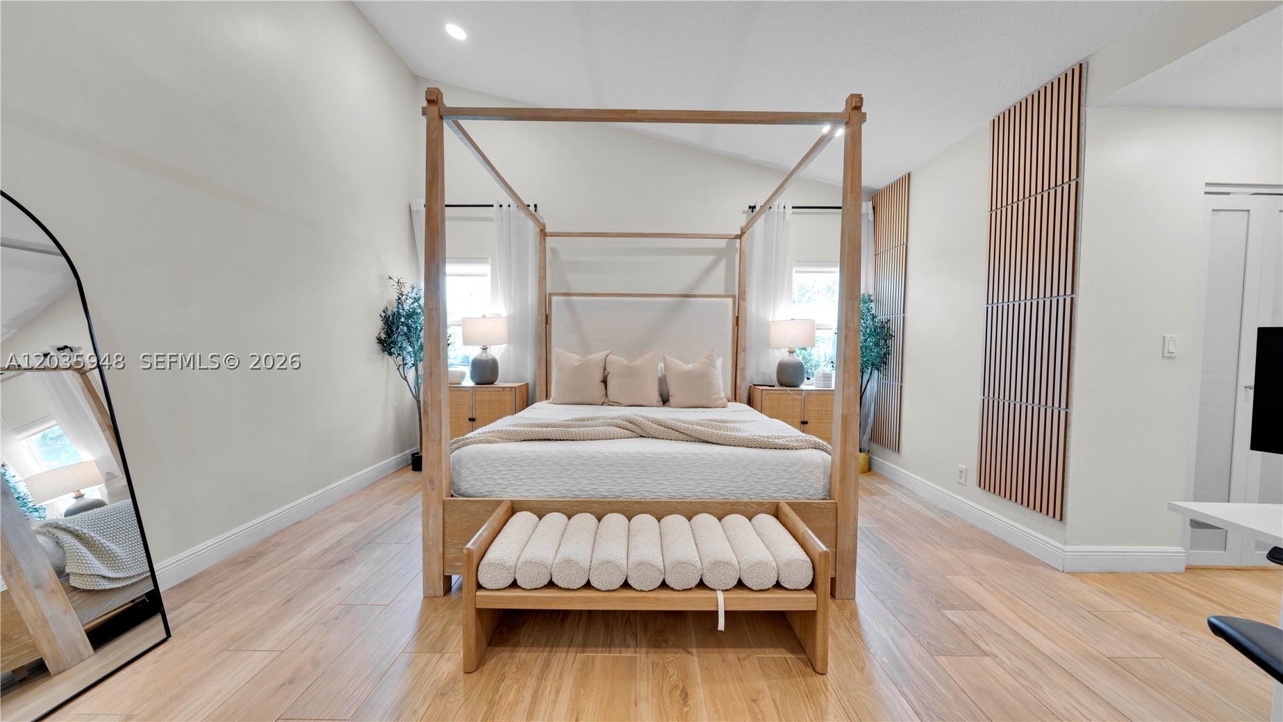 KENSINGTON - Residential