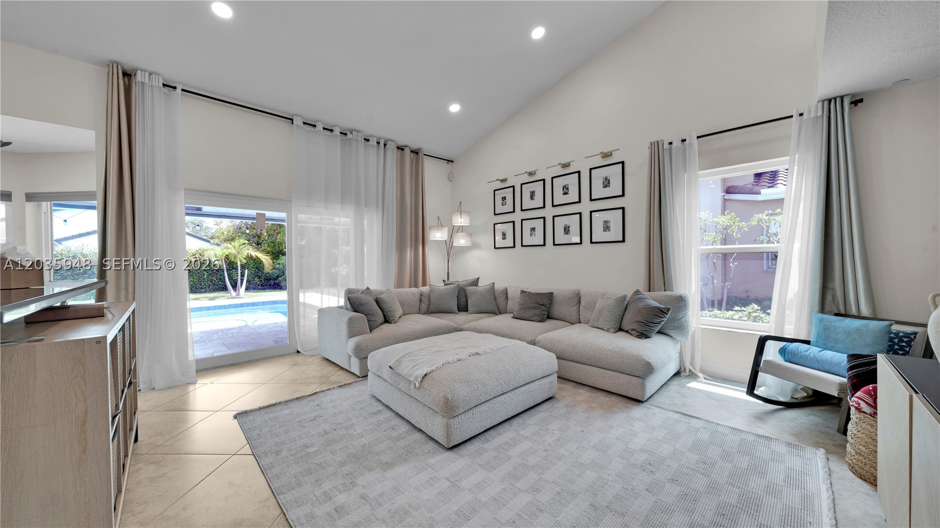 KENSINGTON - Residential