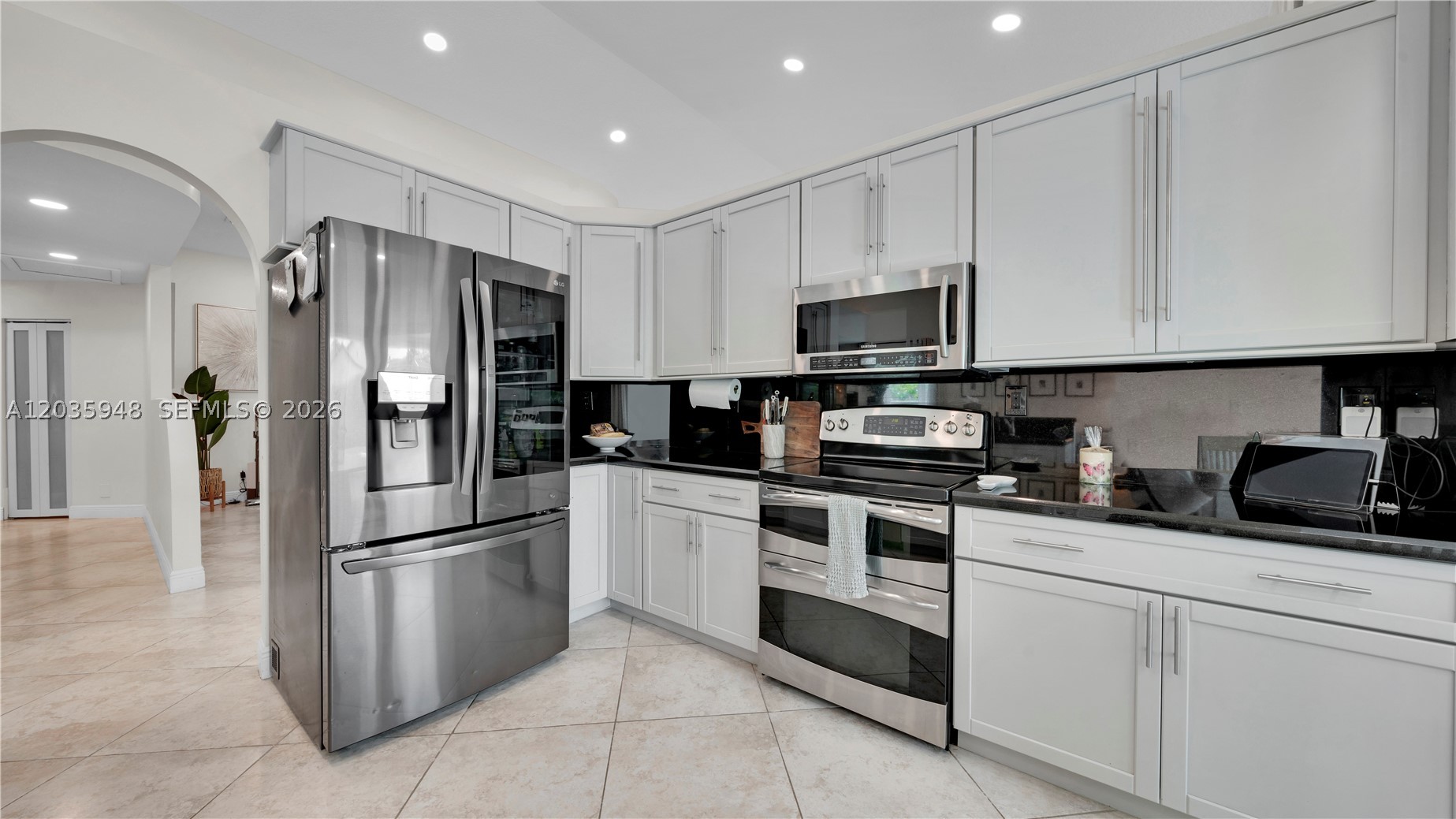KENSINGTON - Residential