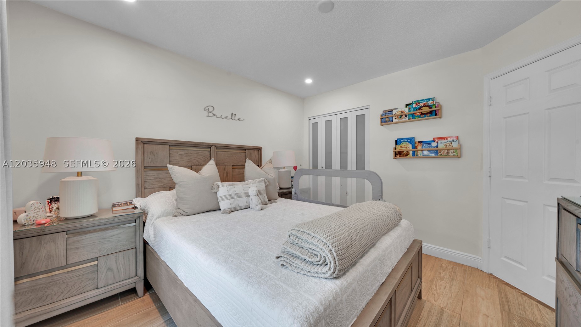KENSINGTON - Residential