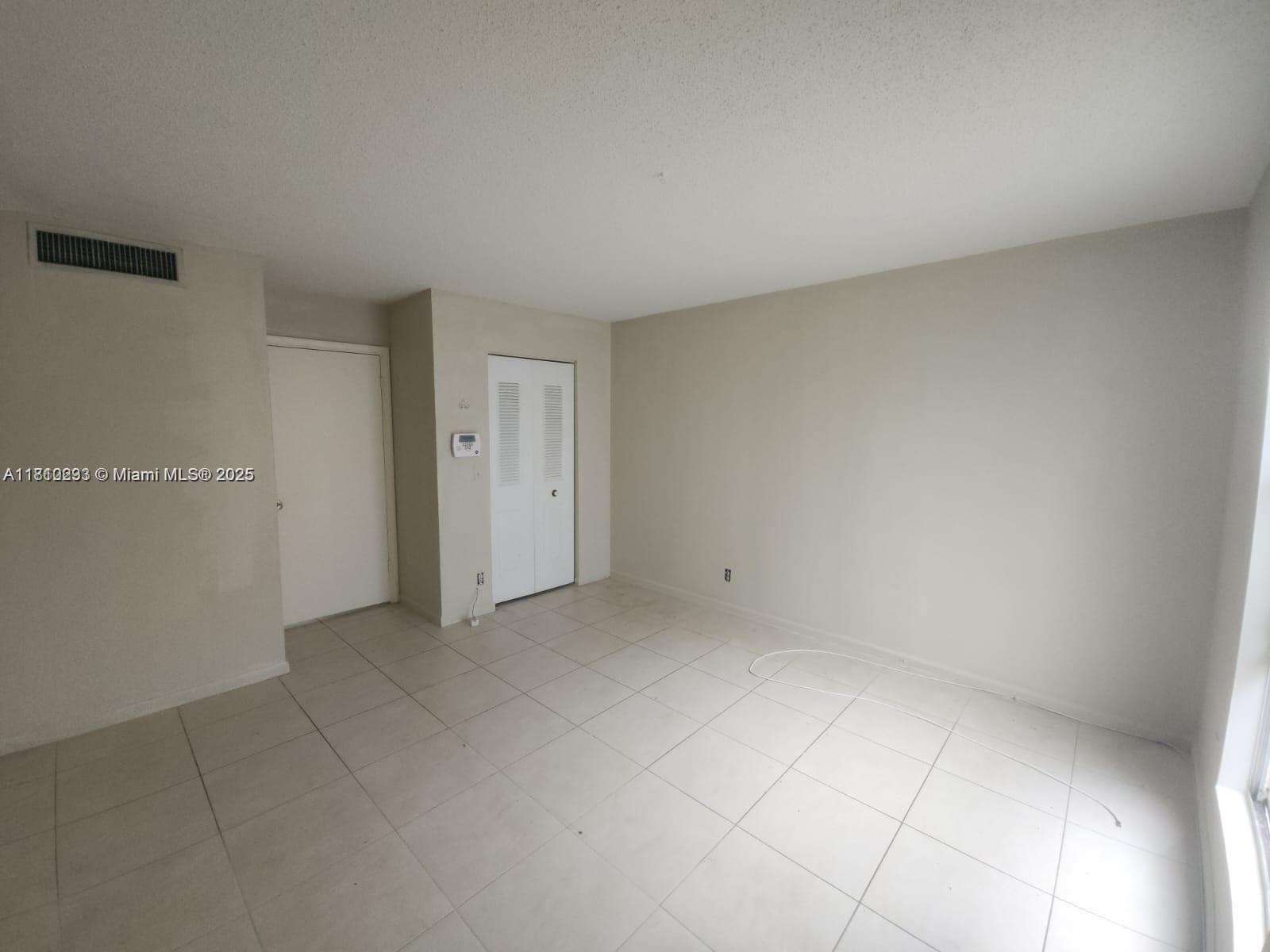 CROSS CREEK CONDO - Residential