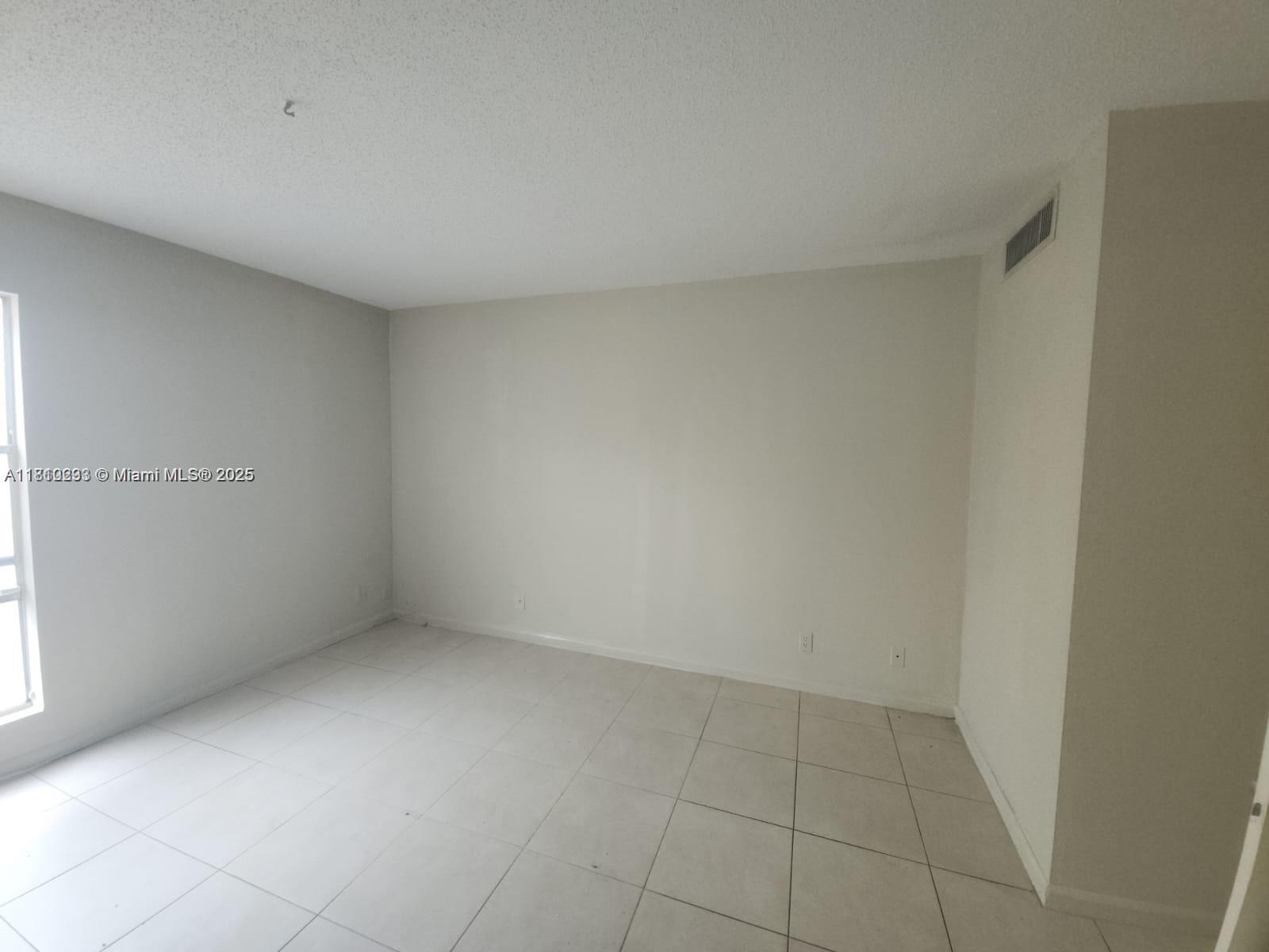 CROSS CREEK CONDO - Residential