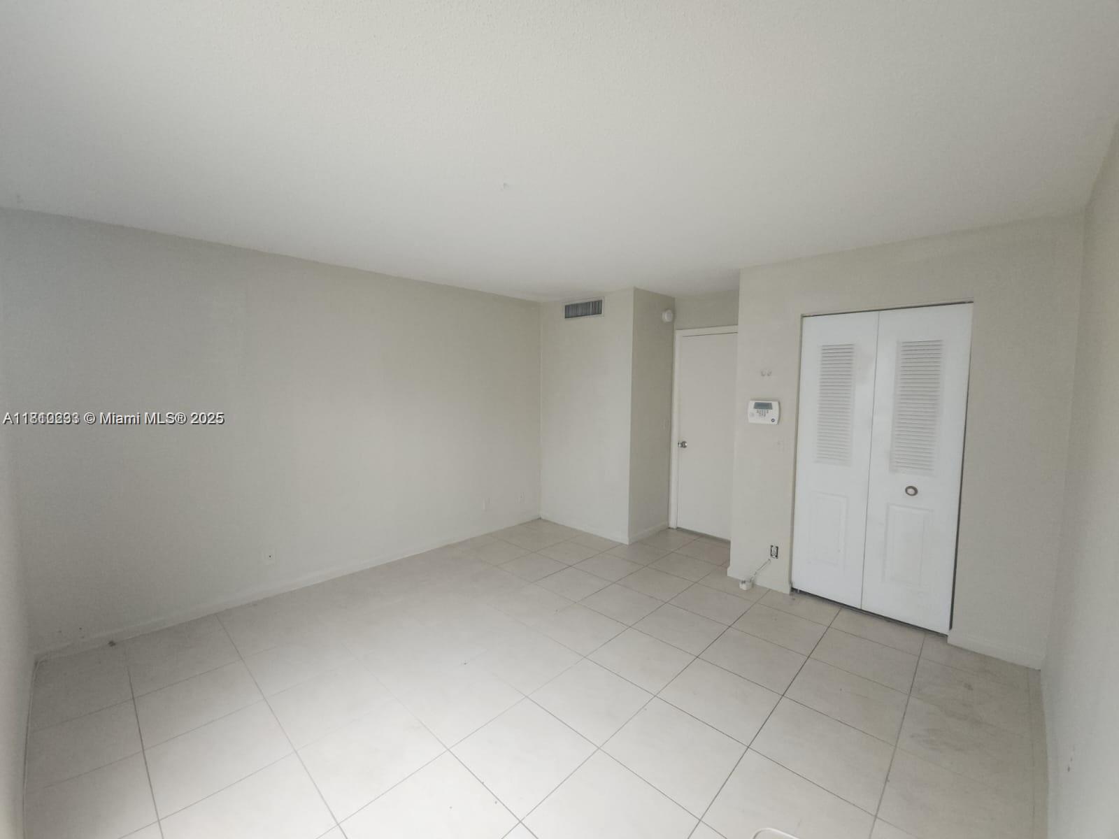 CROSS CREEK CONDO - Residential