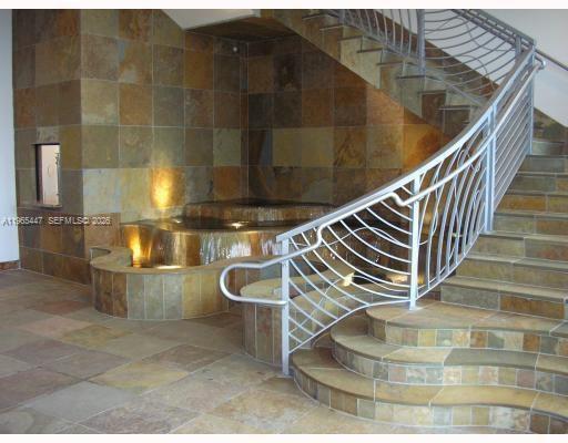 DUO COMDOMINIUM EAST - Residential Lease