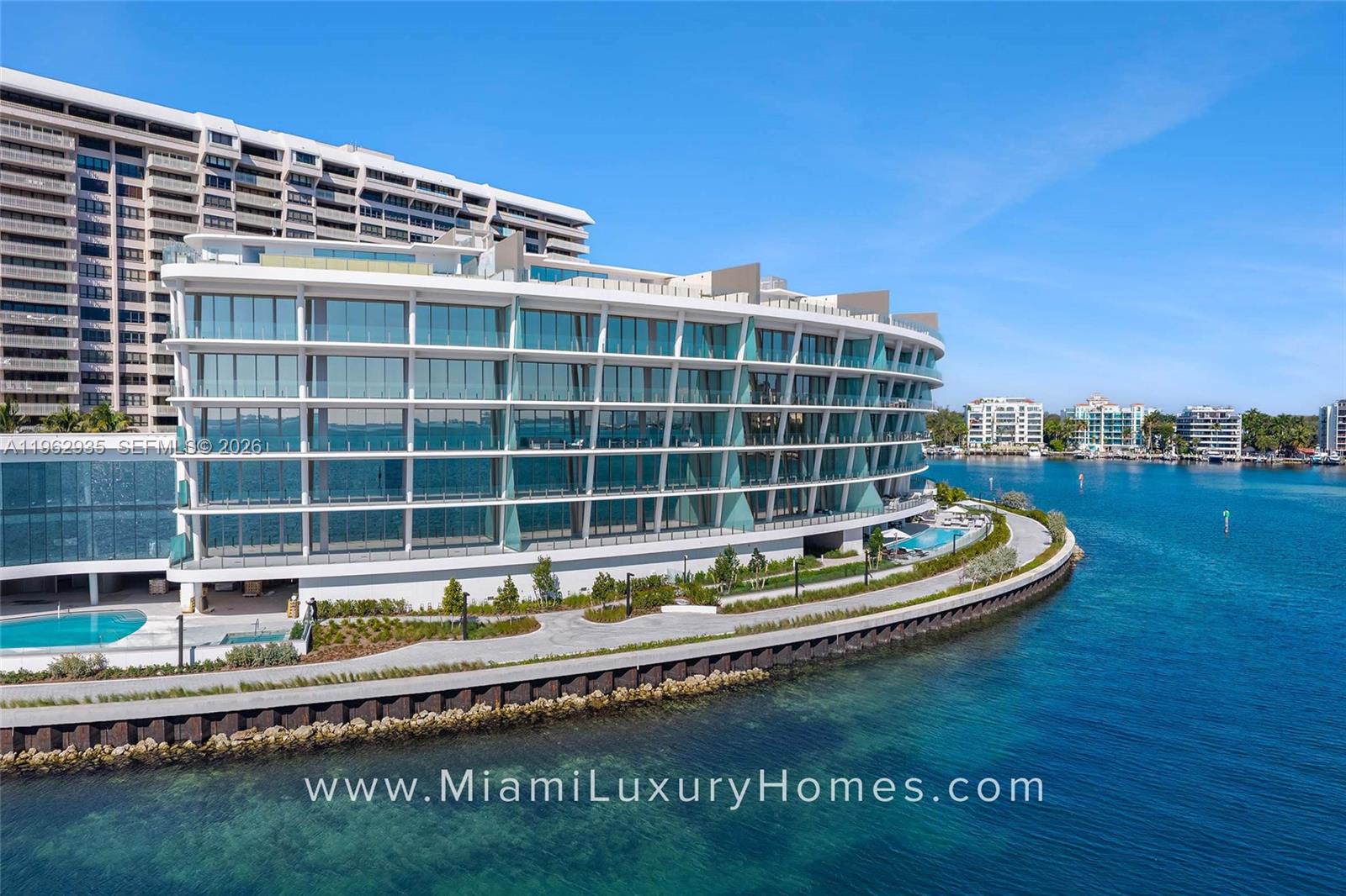 Vita at Grove Isle - Residential