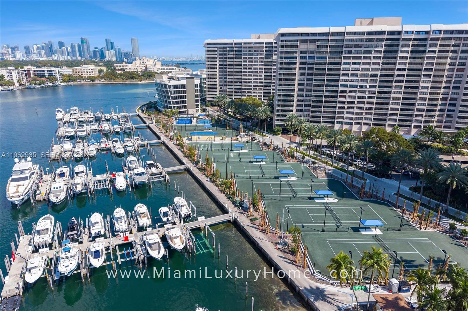 Vita at Grove Isle - Residential