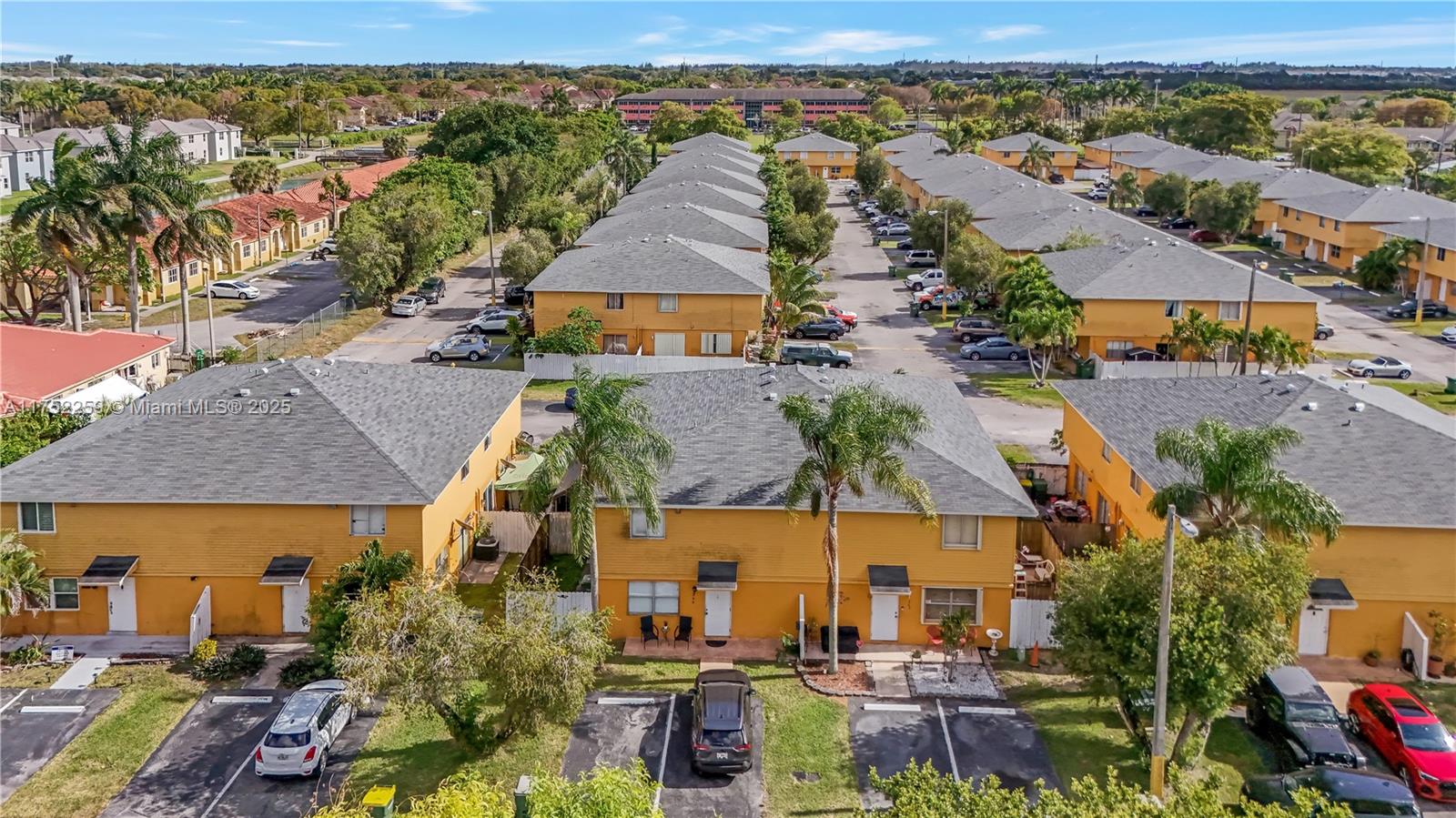 SEAGRAPE VILLAGE CONDO - Residential