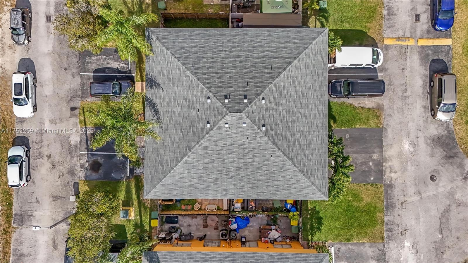 SEAGRAPE VILLAGE CONDO - Residential