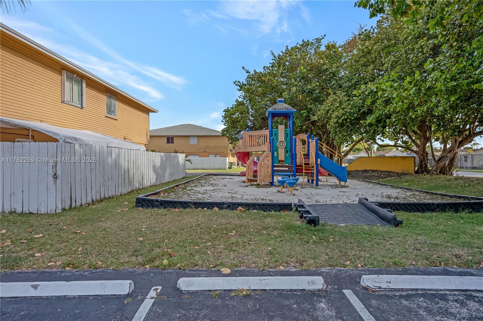 SEAGRAPE VILLAGE CONDO - Residential