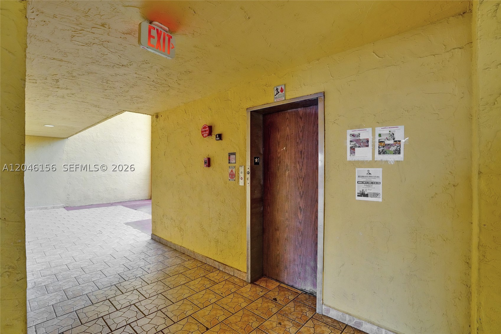 LAS ESTRELLAS CONDO - Residential