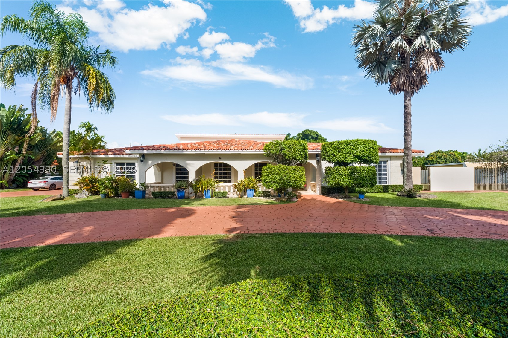 CORAL WAY ESTATES - Residential