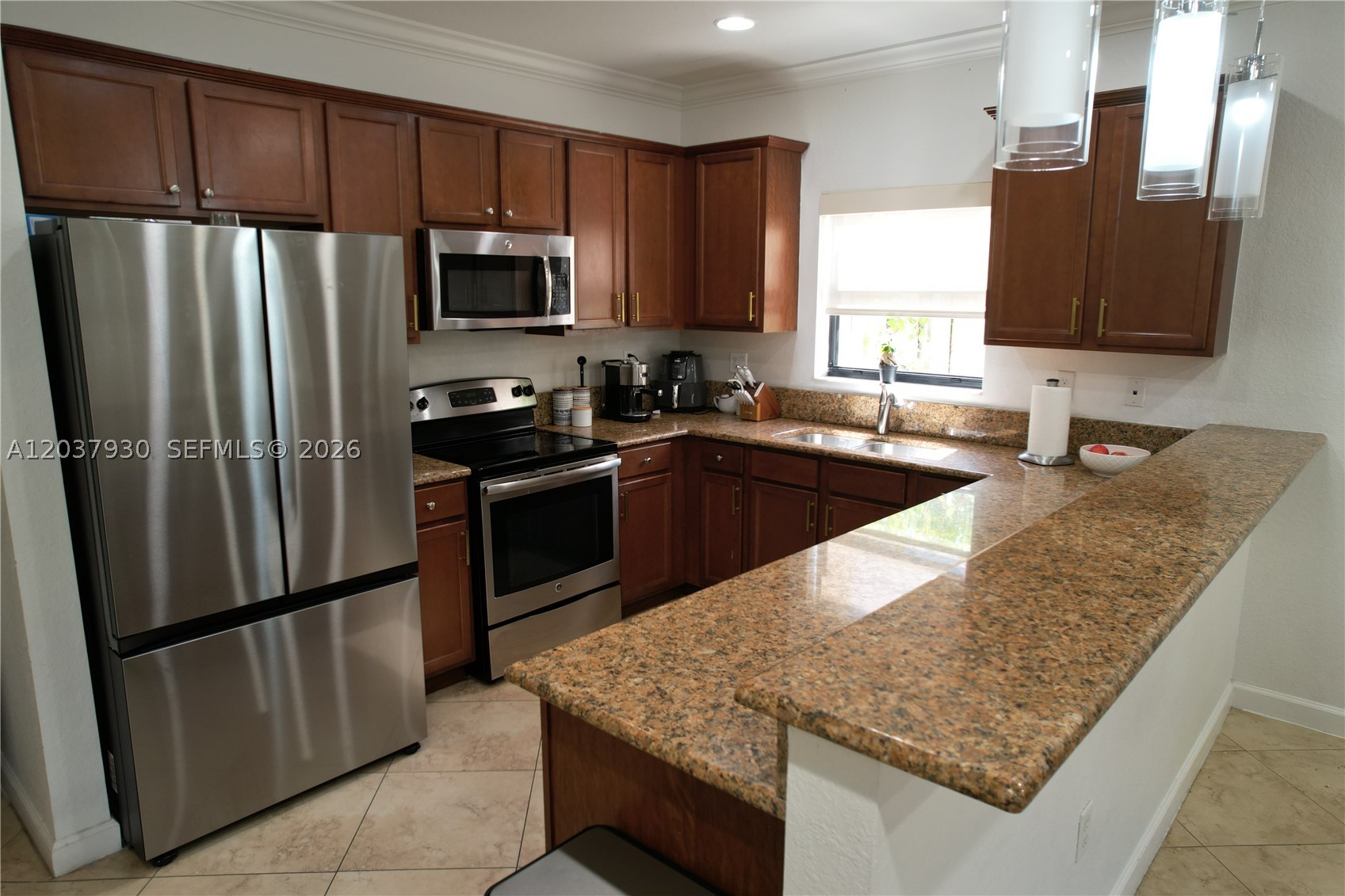 VENETIAN PARC WEST - Residential Lease