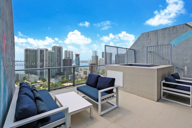 3401 MIDTOWN CONDO - Residential