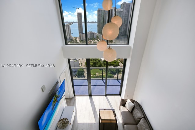 3401 MIDTOWN CONDO - Residential