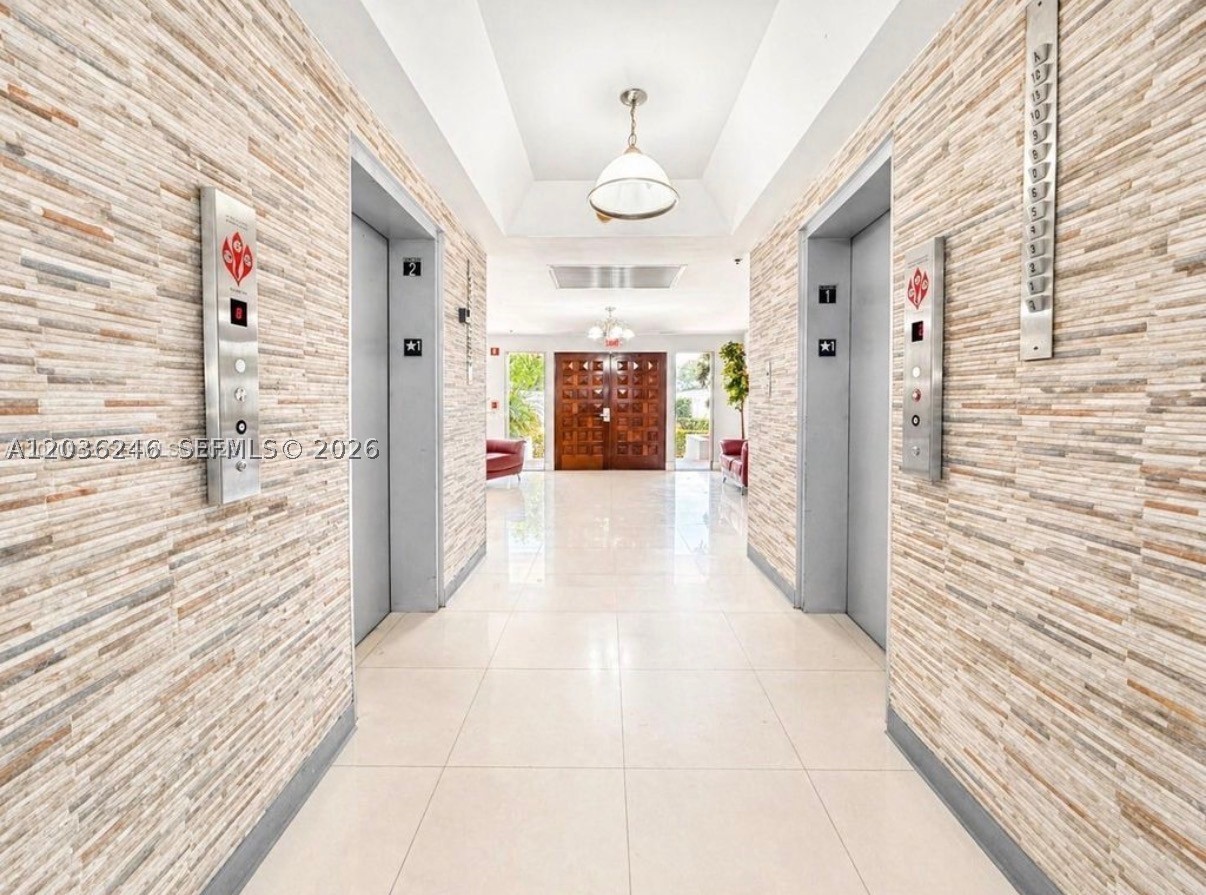 IMPERIAL TERRACES CONDO - Residential
