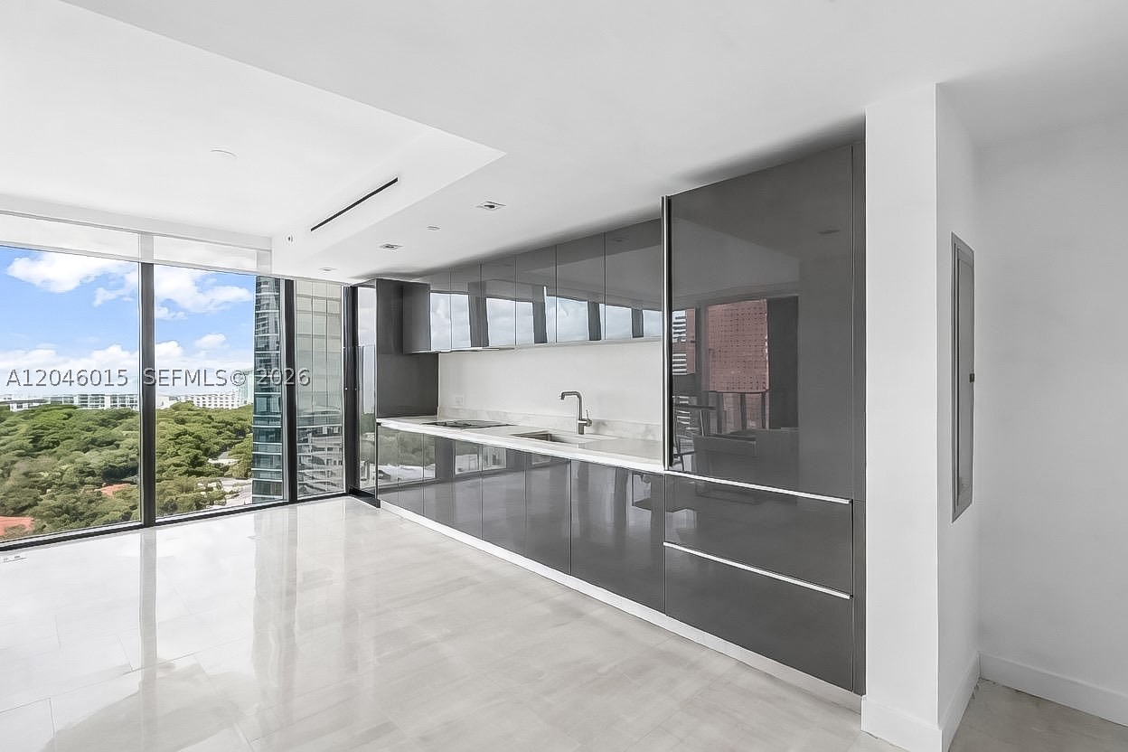 ECHO BRICKELL CONDO - Residential
