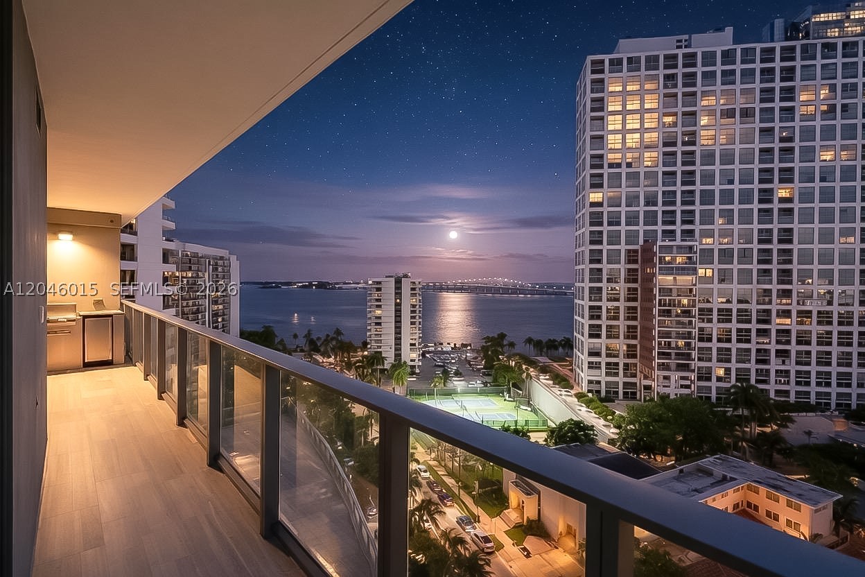 ECHO BRICKELL CONDO - Residential