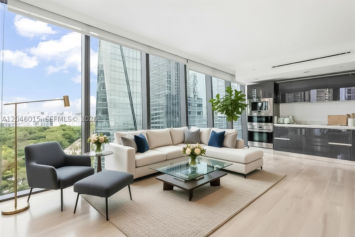 ECHO BRICKELL CONDO - Residential