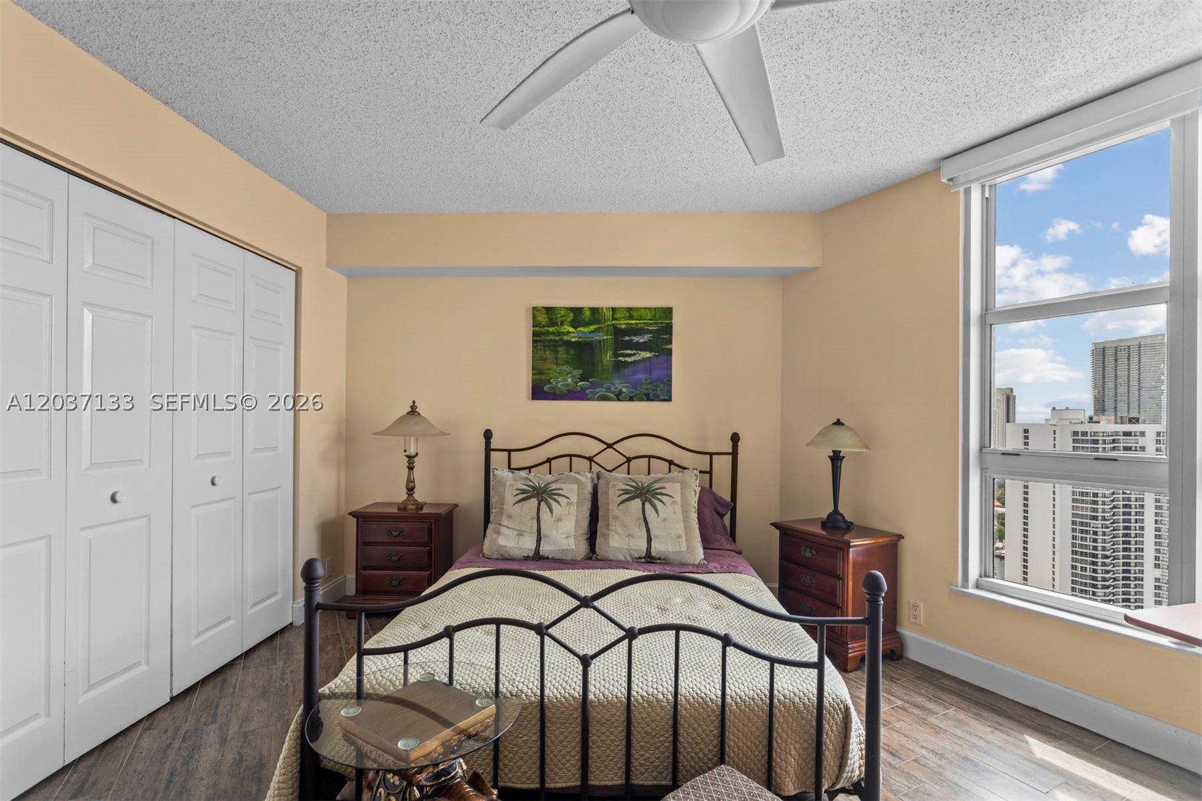 MYSTIC POINTE TOWER 400 C - Residential