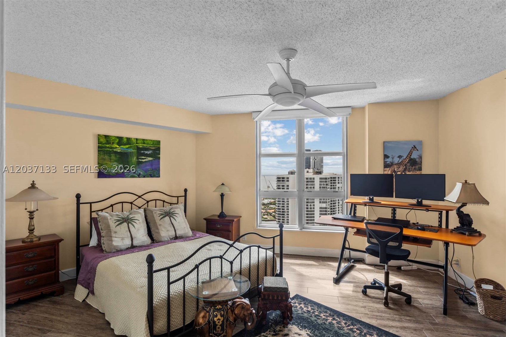 MYSTIC POINTE TOWER 400 C - Residential