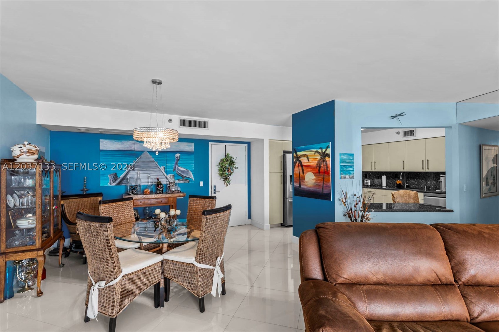 MYSTIC POINTE TOWER 400 C - Residential