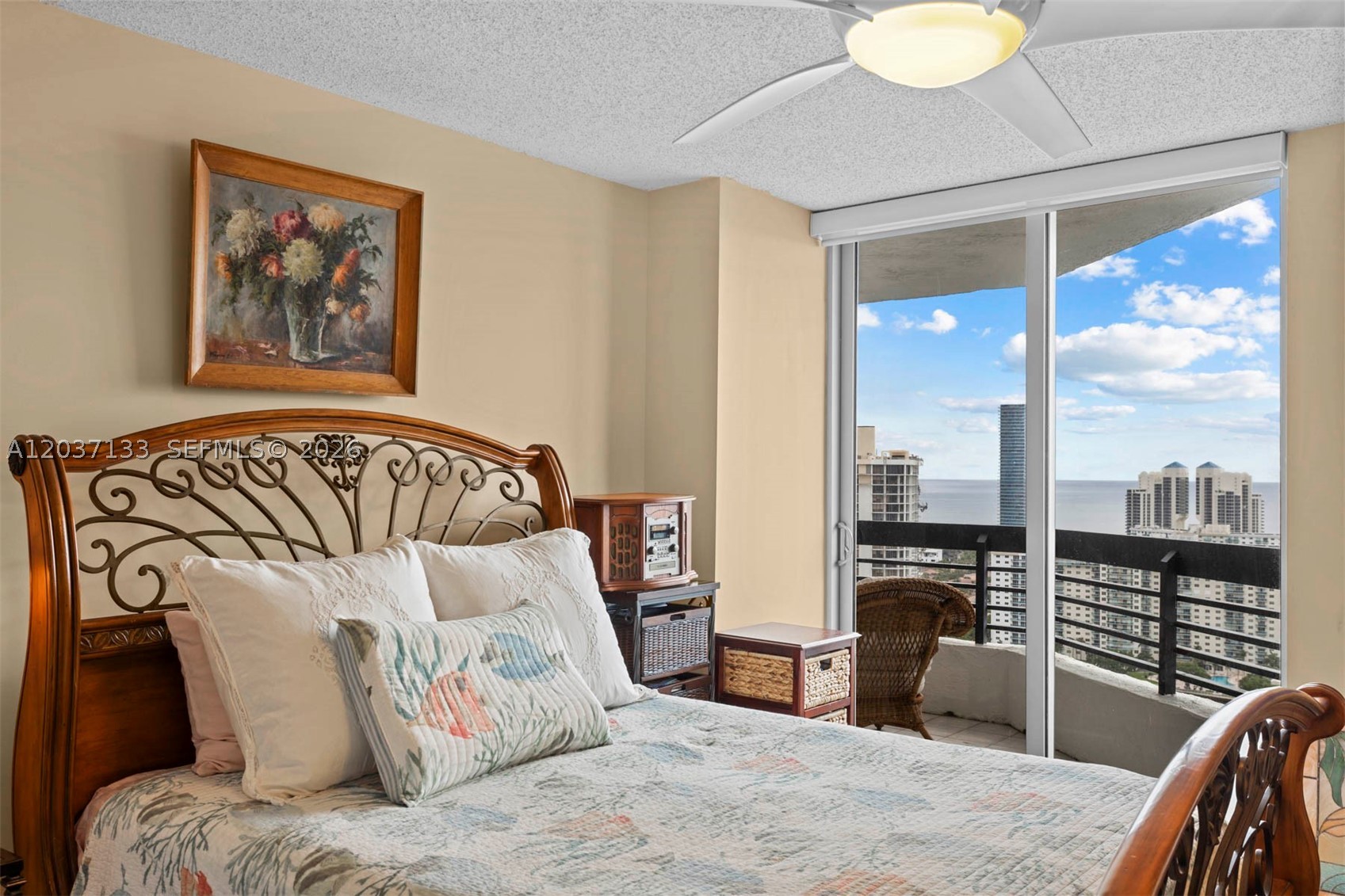 MYSTIC POINTE TOWER 400 C - Residential