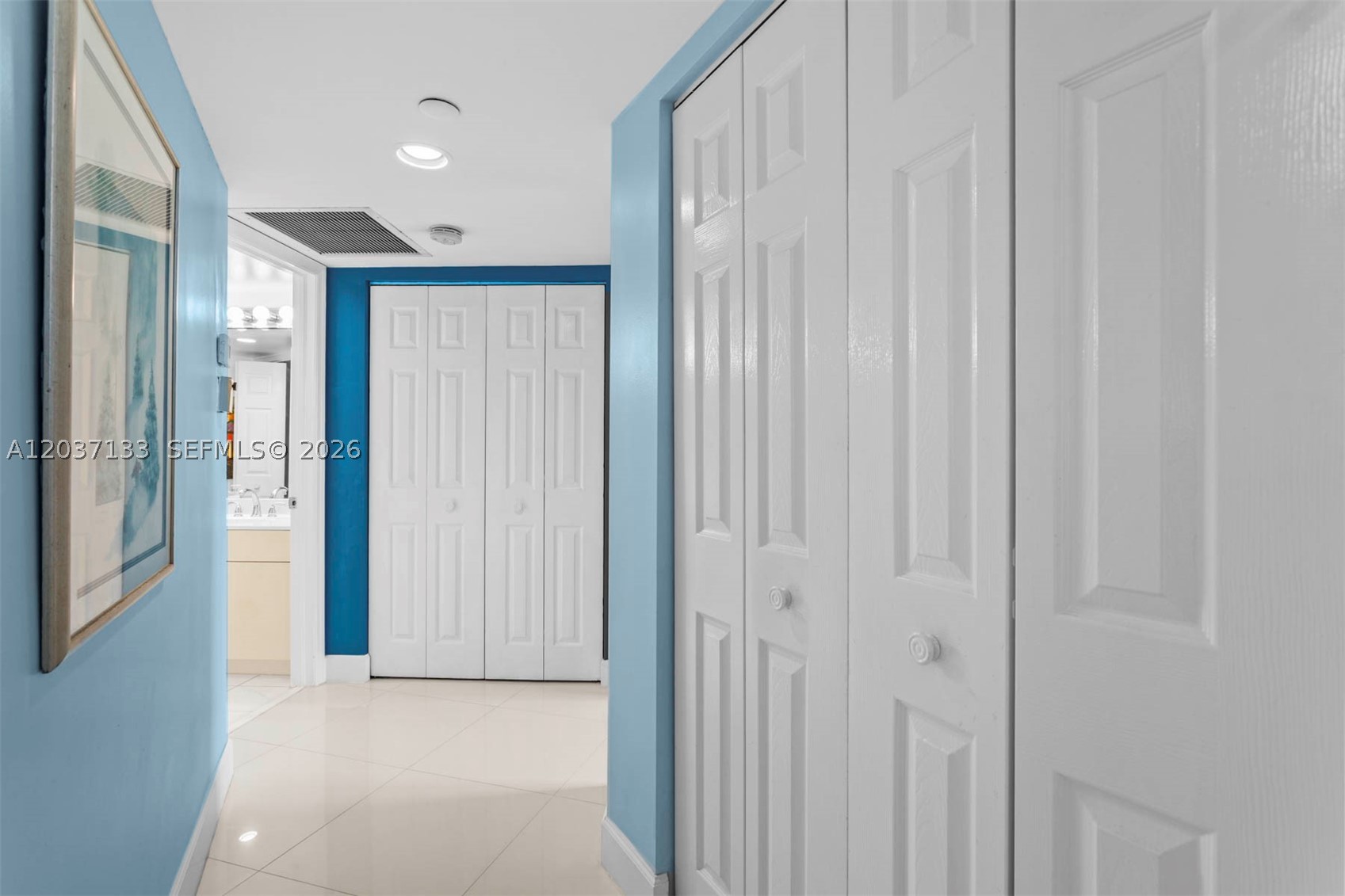 MYSTIC POINTE TOWER 400 C - Residential