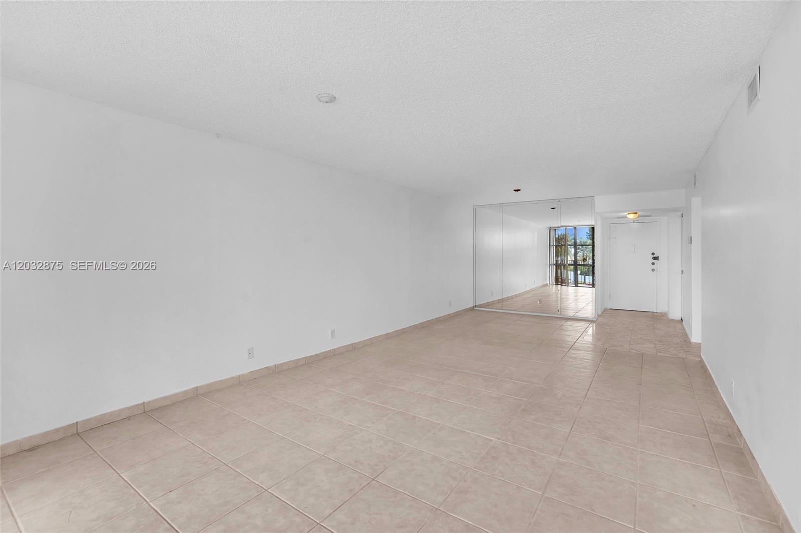 OCEANVIEW PARK CONDO - Residential Lease