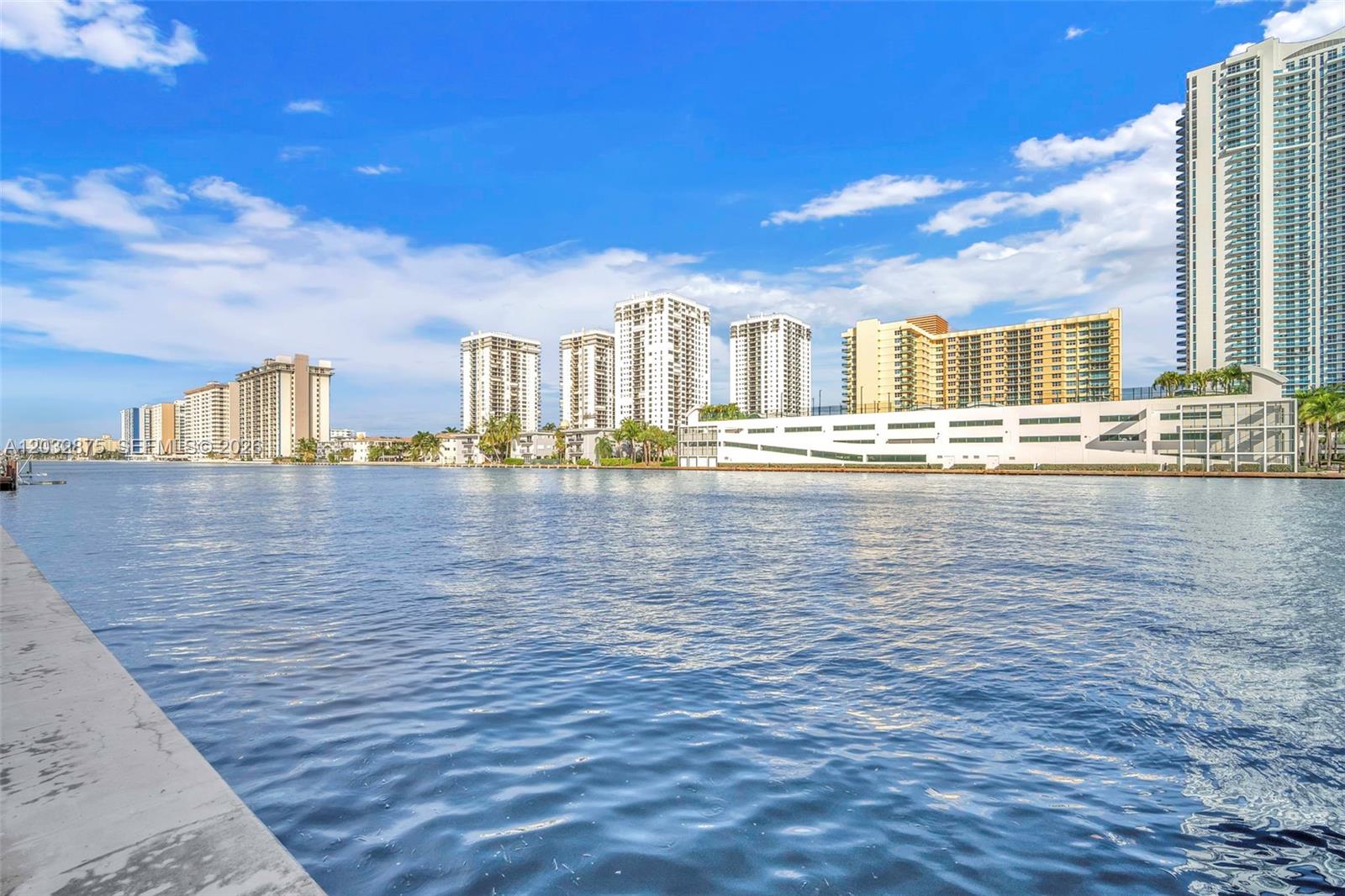 OCEANVIEW PARK CONDO - Residential Lease