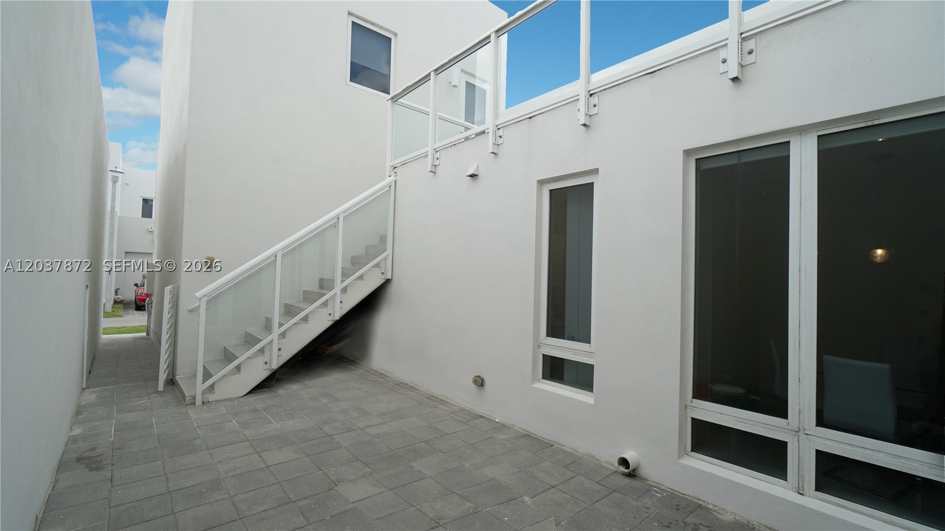LANDMARK AT DORAL - Residential Lease