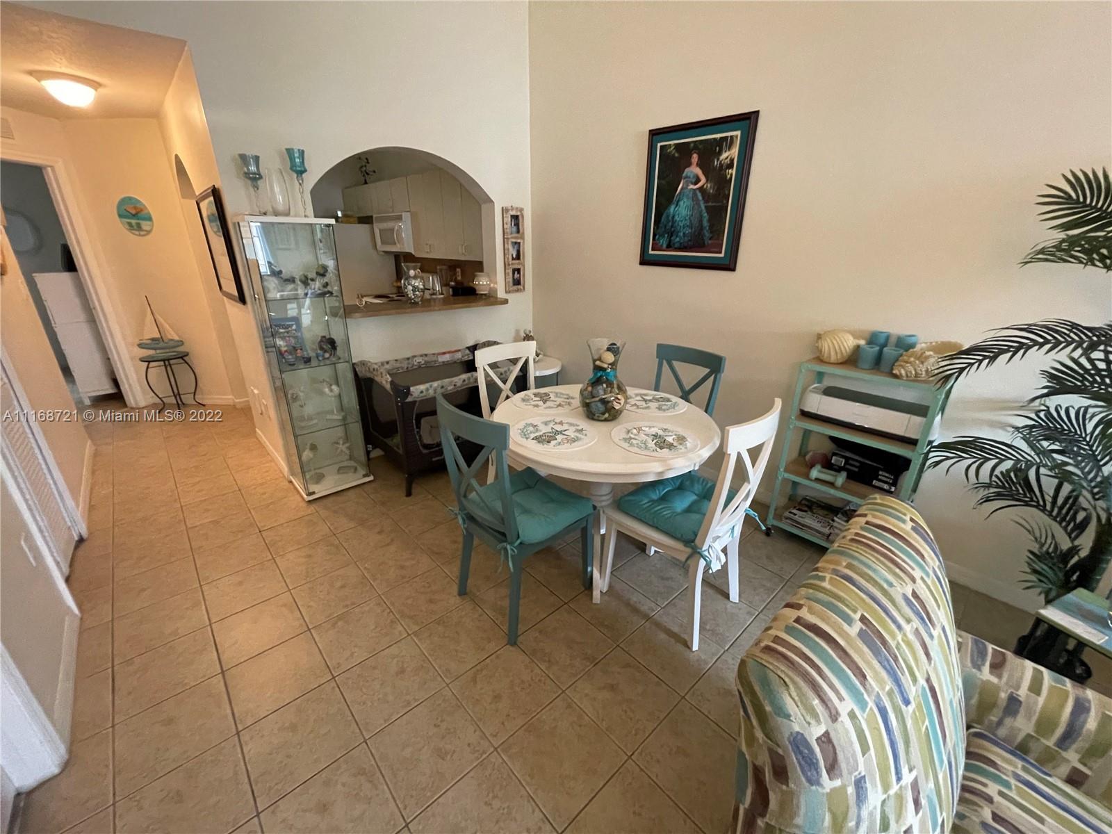 VENETIA GARDENS SOUTH CON - Residential