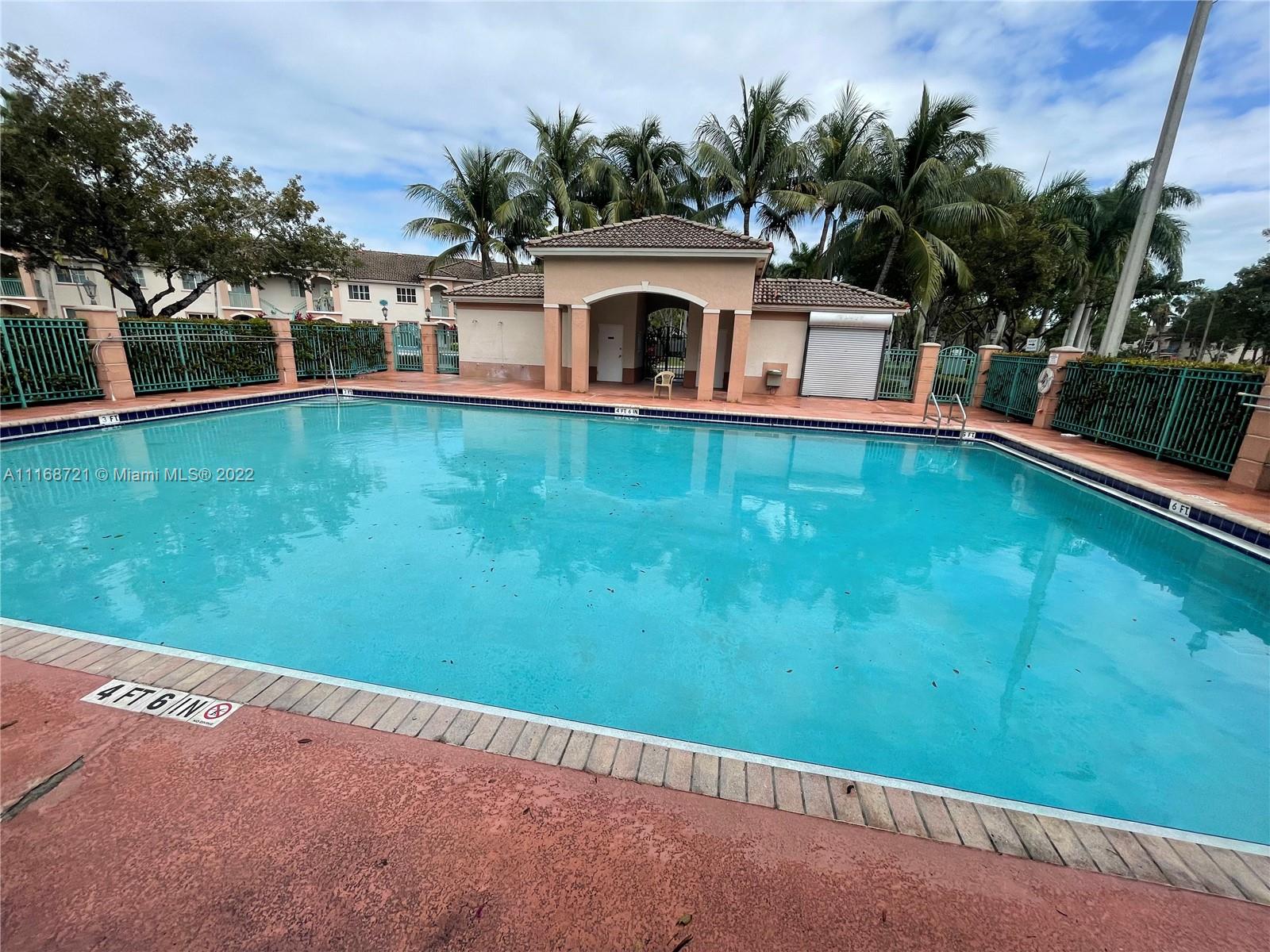 VENETIA GARDENS SOUTH CON - Residential