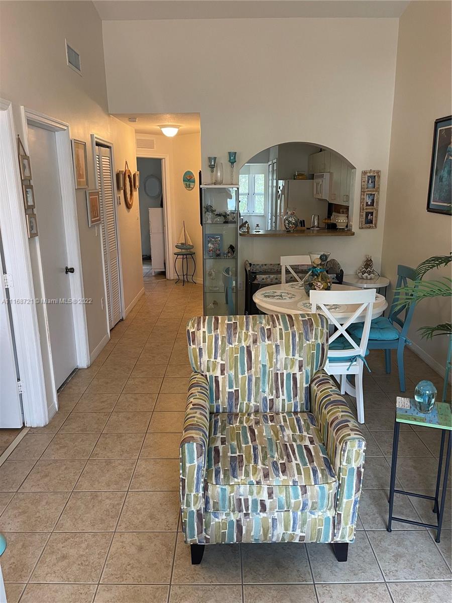 VENETIA GARDENS SOUTH CON - Residential