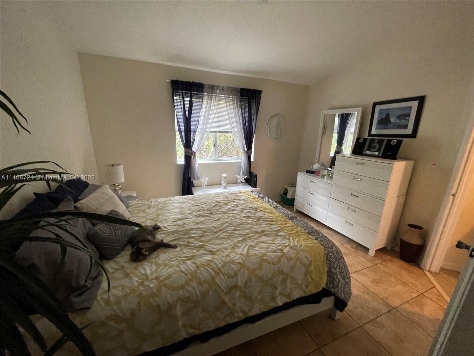 VENETIA GARDENS SOUTH CON - Residential