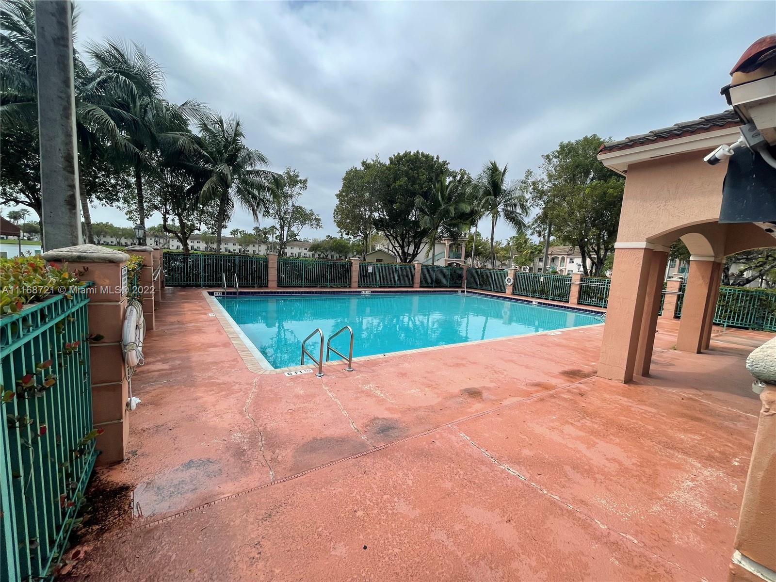 VENETIA GARDENS SOUTH CON - Residential