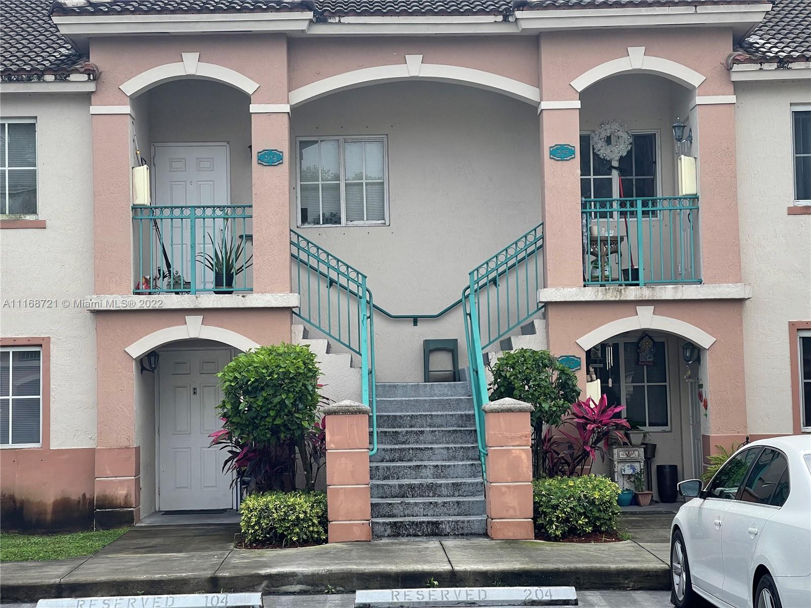 VENETIA GARDENS SOUTH CON - Residential