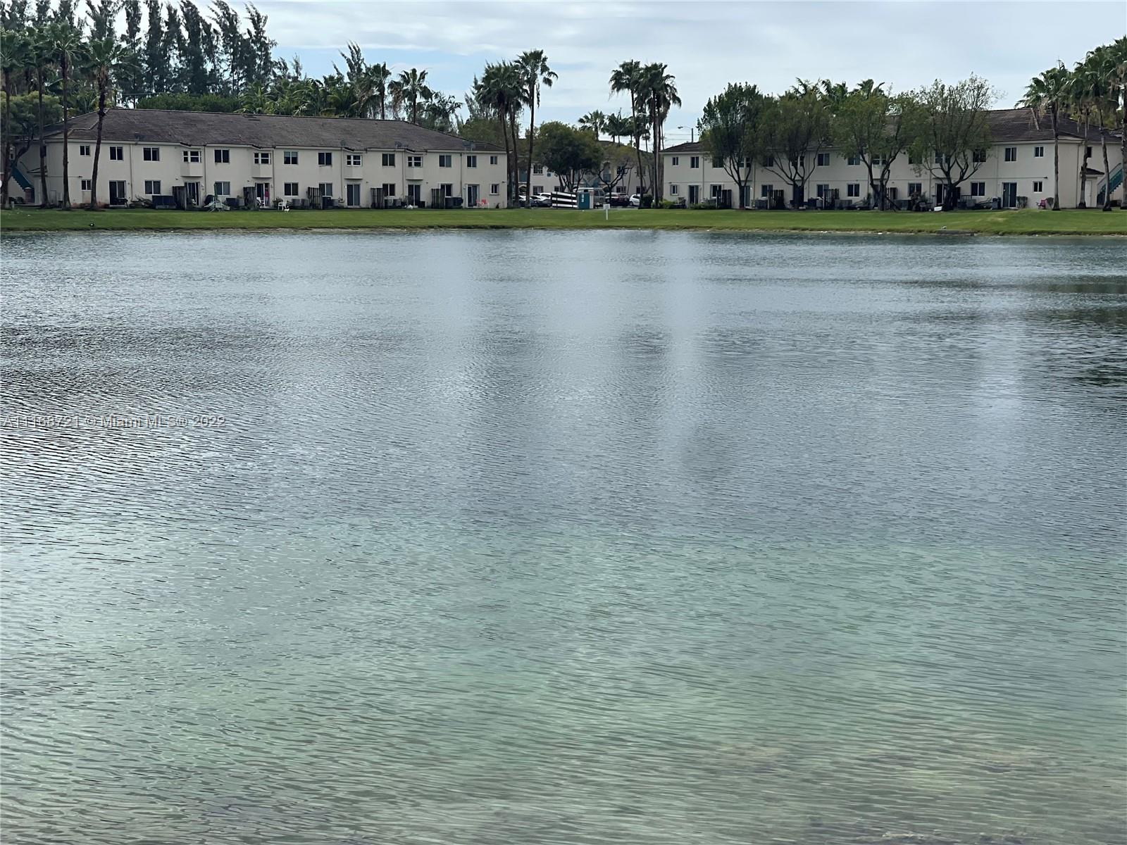 VENETIA GARDENS SOUTH CON - Residential