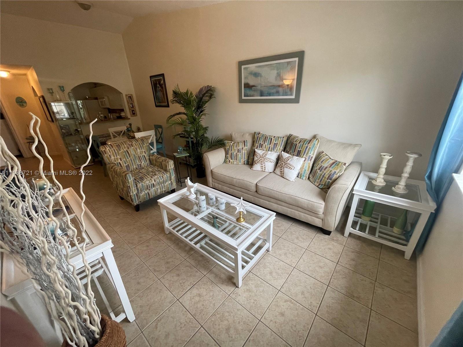 VENETIA GARDENS SOUTH CON - Residential