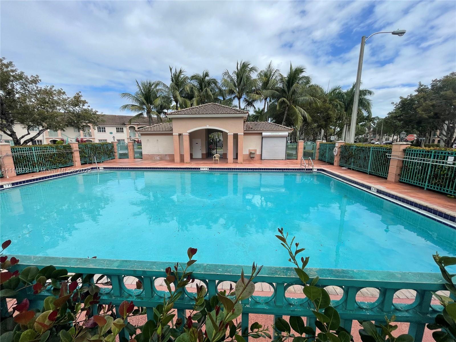 VENETIA GARDENS SOUTH CON - Residential