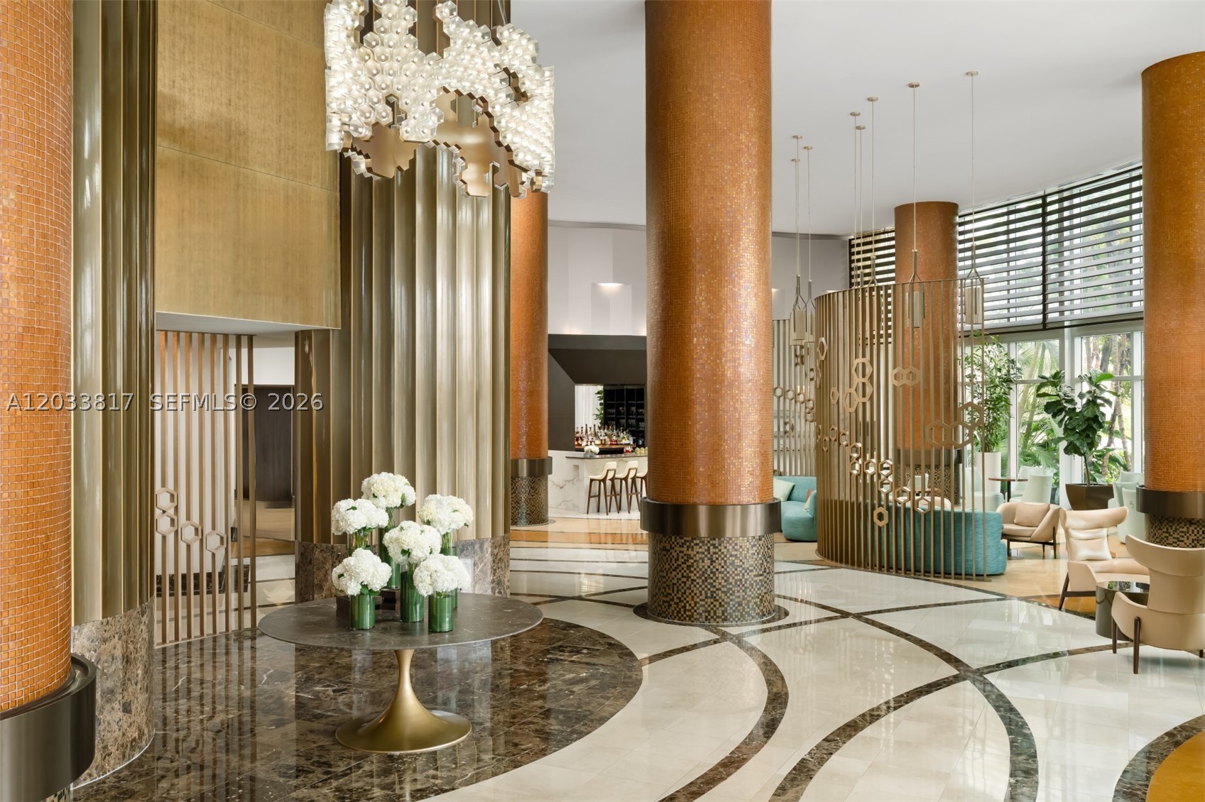 TRUMP INTERNATIONAL SONES - Residential