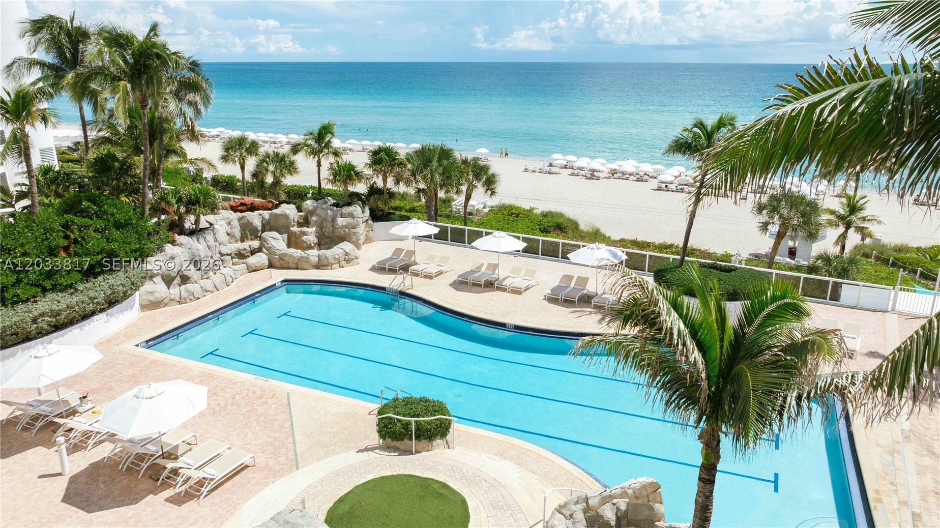 TRUMP INTERNATIONAL SONES - Residential
