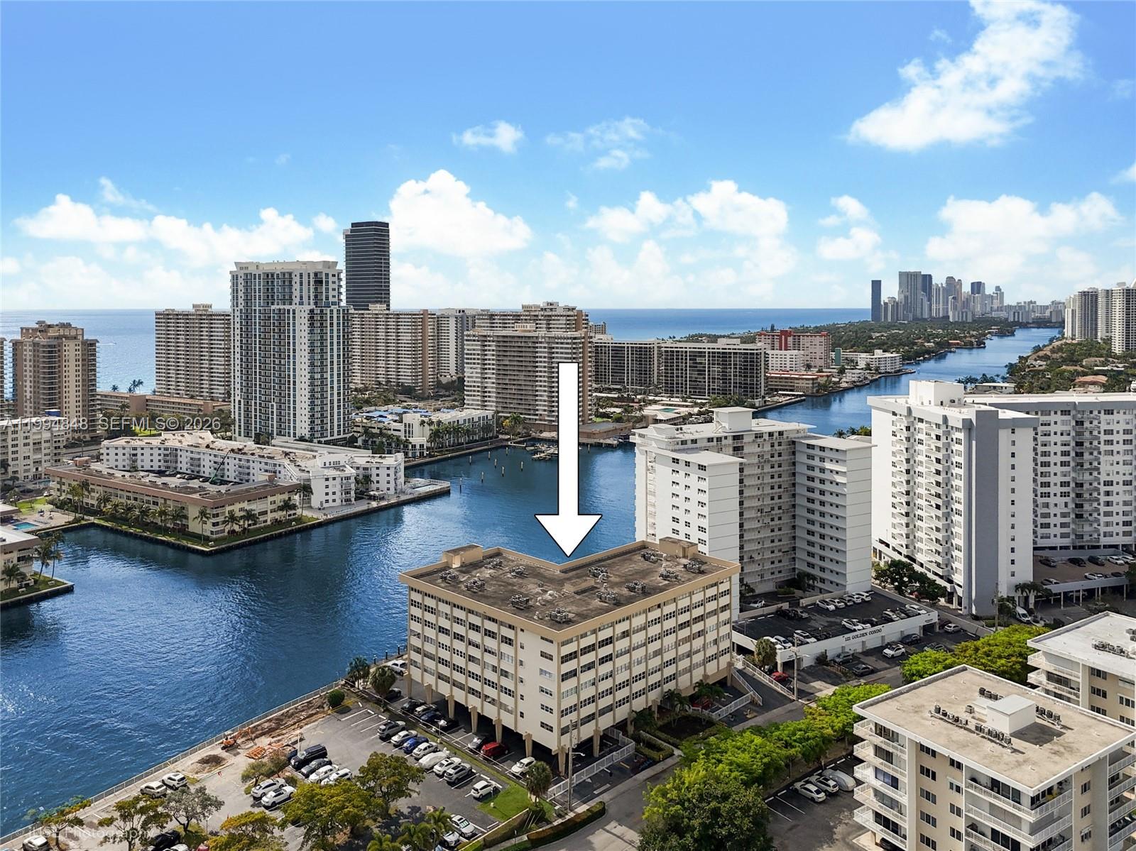 GOLDEN SAILS CONDO - Residential