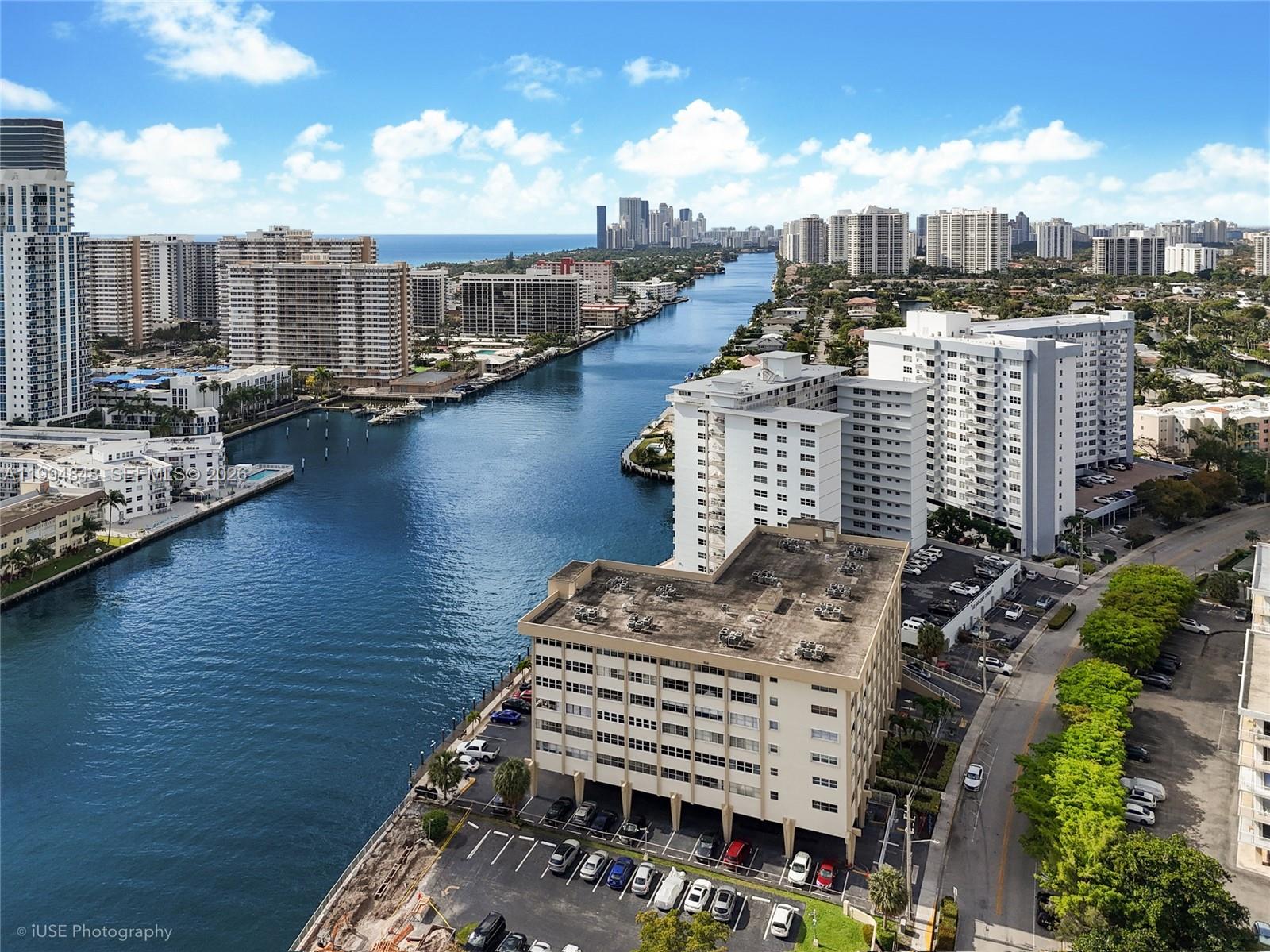 GOLDEN SAILS CONDO - Residential
