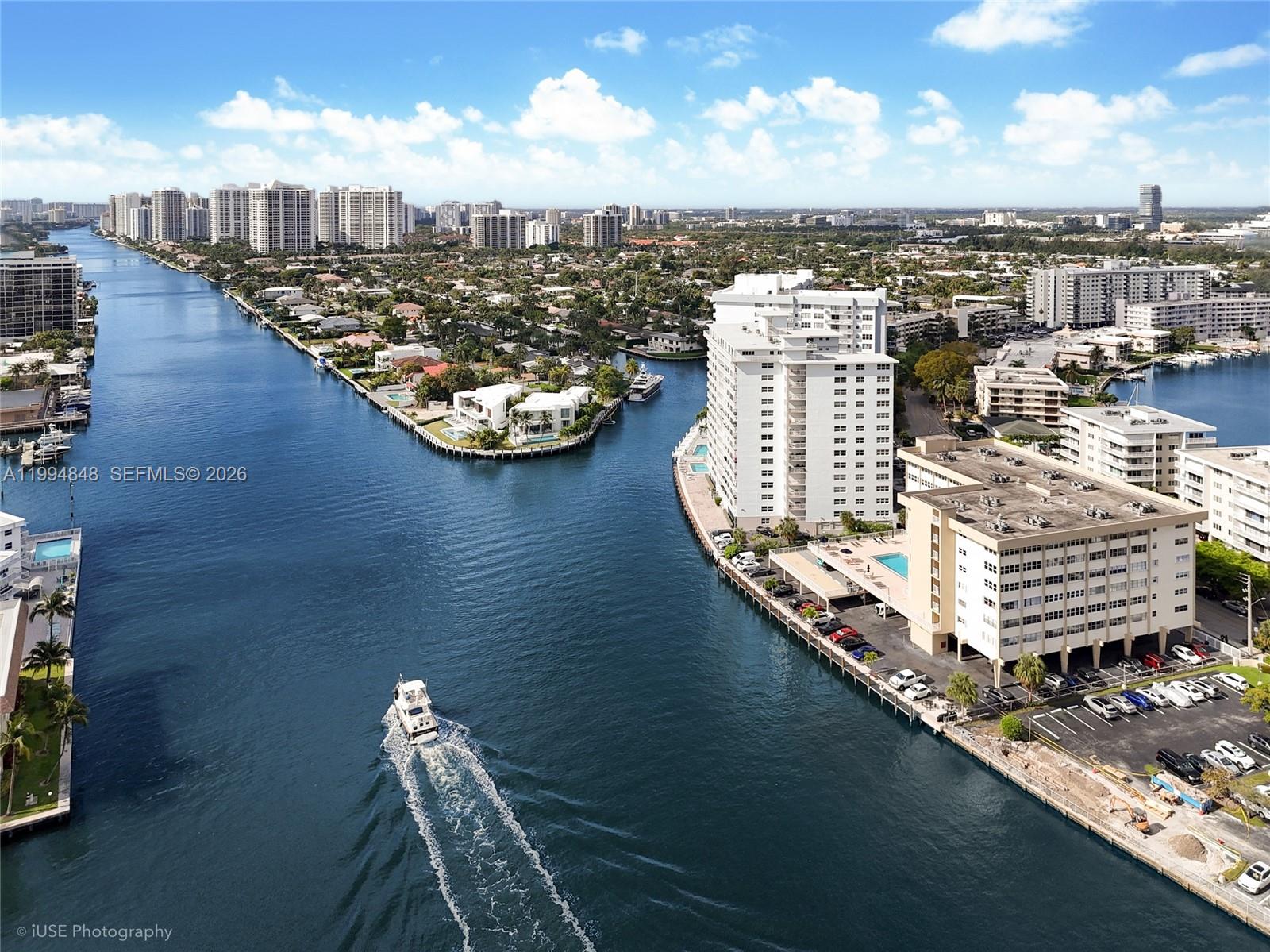 GOLDEN SAILS CONDO - Residential