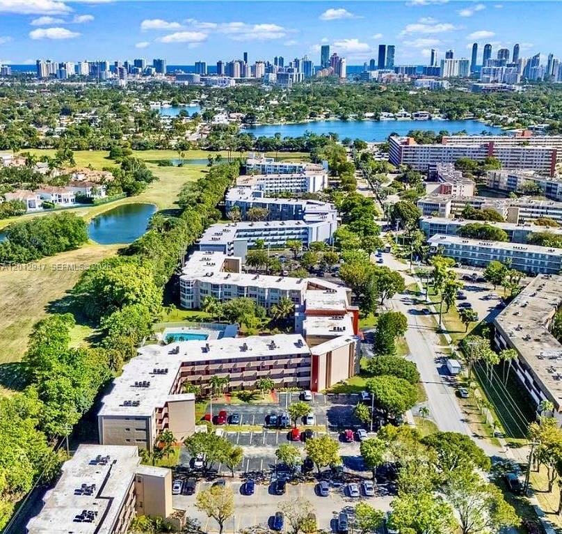 ROLLING GREEN CONDO C - Residential