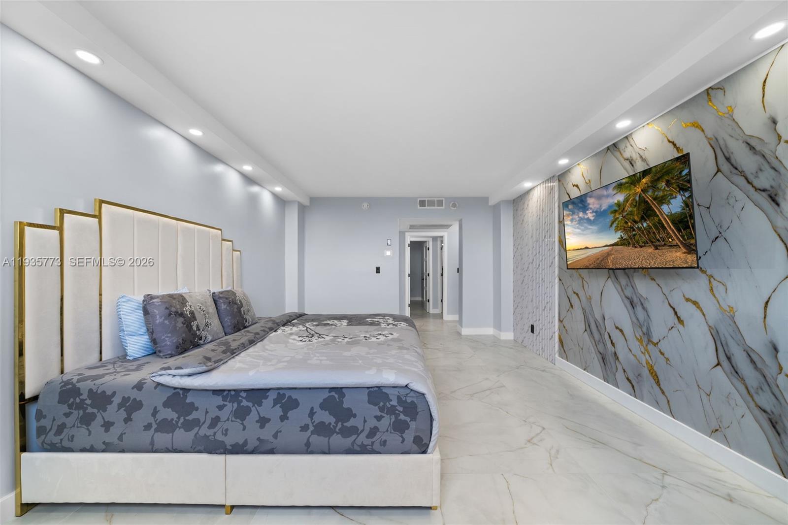 OCEANVIEW BUILDING B COND - Residential