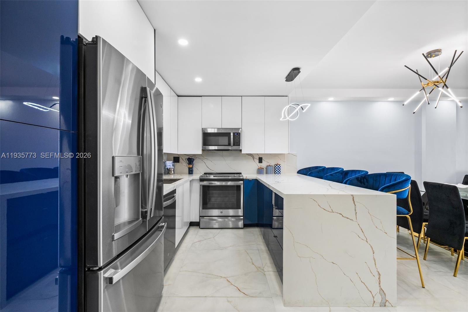 OCEANVIEW BUILDING B COND - Residential