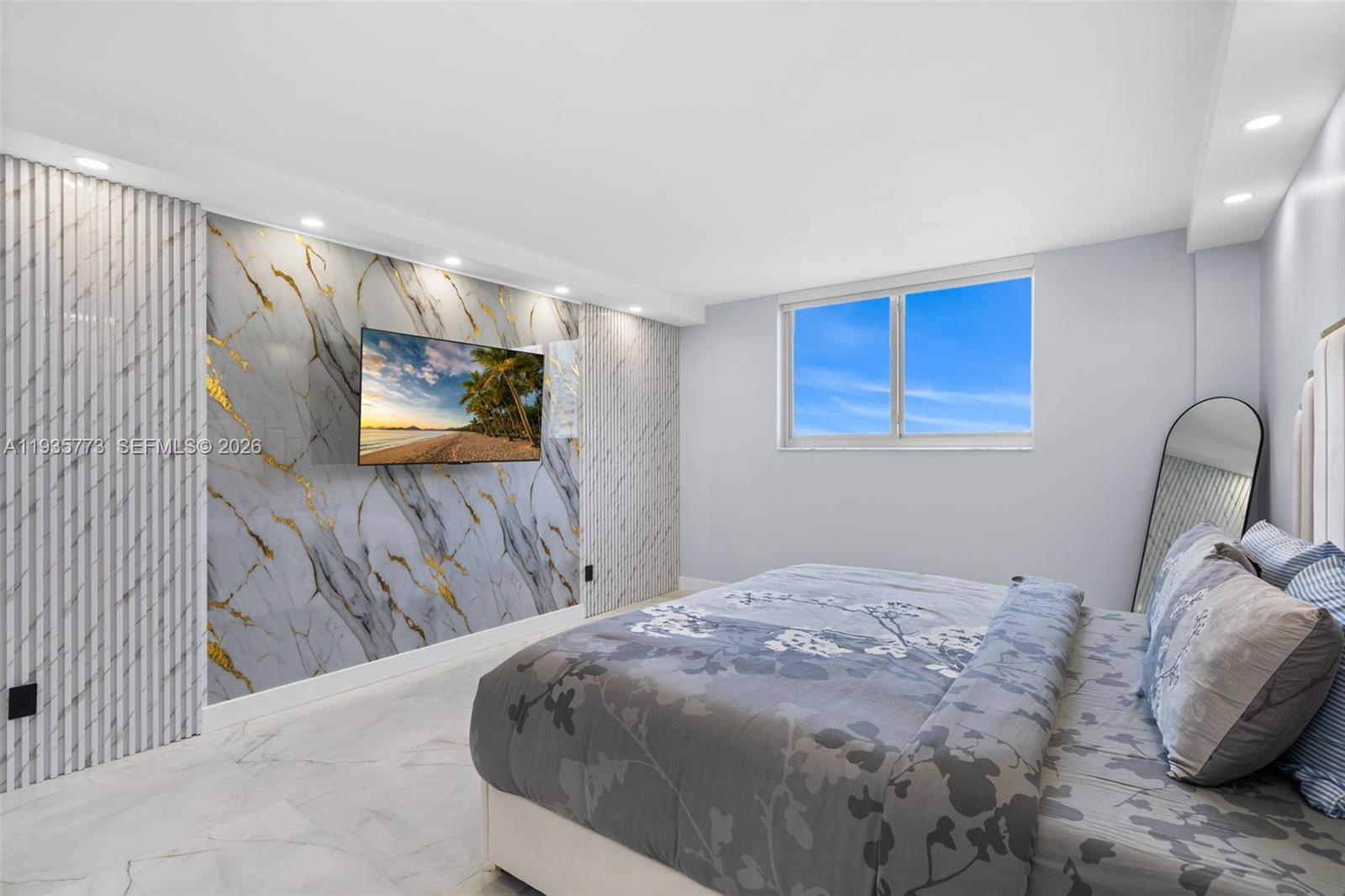 OCEANVIEW BUILDING B COND - Residential