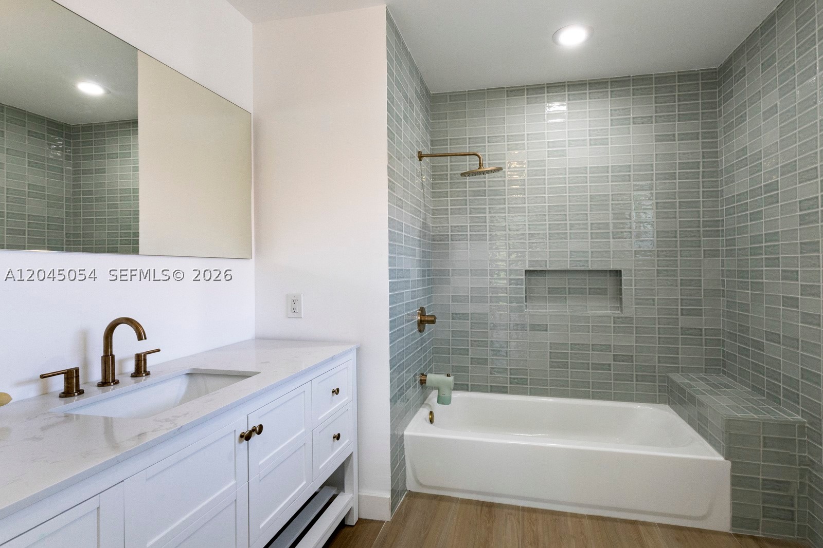 CORAL GABLES C C SEC 3 - Residential