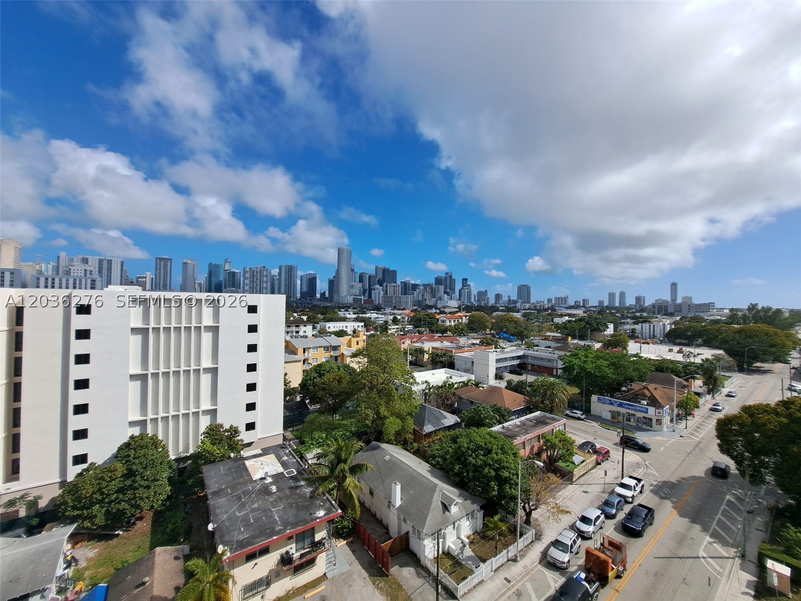 BRICKELL RIVERVIEW - Residential Lease